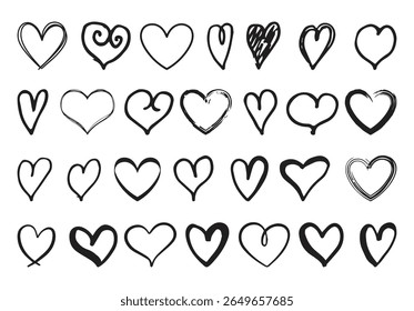 Conjunto de lindos corazones dibujados estilo doodle aislados sobre fondo blanco. Elementos de diseño de estilo de línea