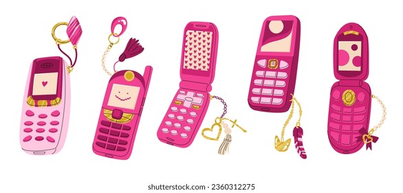 Se monta con lindos teléfonos móviles rosados al estilo nostálgico de los años 2000 con un llavero. Elegante accesorio retro de moda para las niñas. Estilo Y2k. Ilustración vectorial aislada en fondo blanco.