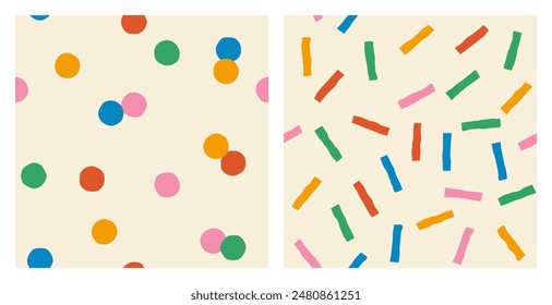 Conjunto de lindos patrones sin costuras de rayas onduladas caóticas cortas multicolores y confeti, lunares sobre un fondo claro, ilustración dibujada a mano