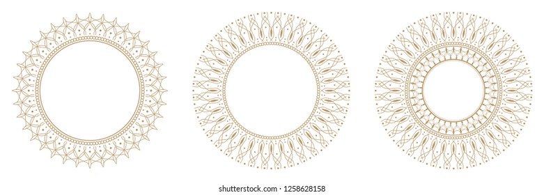 Set of decorative round frames for design with abstract floral pattern. Circle frame. Templates for printing postcards, invitations, books, for textiles, engraving, wooden furniture, forging. Vector