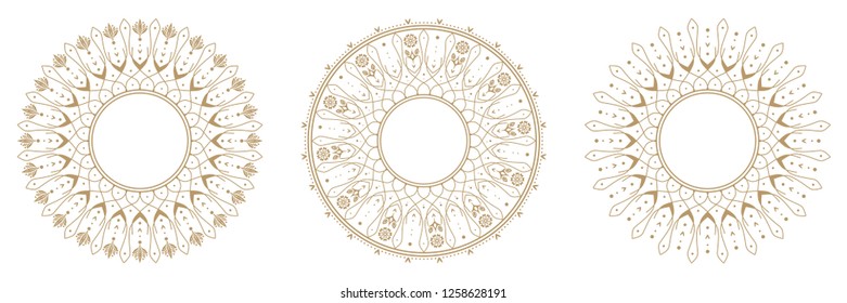 Set of decorative round frames for design with abstract floral pattern. Circle frame. Templates for printing postcards, invitations, books, for textiles, engraving, wooden furniture, forging. Vector