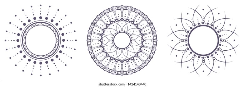 Set of decorative round frames for design with abstract floral pattern. Circle frame. Templates for printing postcards, invitations, books, for textiles, engraving, wooden furniture, forging. Vector