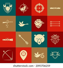 Coloca los cánticos de los ciervos en escudo, Caza ciervo con cruces, flechas Hipster, Deporte objetivo para la competencia de tiro, Pato volador, Pistola, Cabeza de alce e ícono. Vector