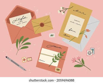 Set von verschiedenen farbenfrohen Umschlägen mit Dichtungen und Briefmarken, romantische Buchstaben, Liebesbotschaft mit Aufklebern und Blumen. Handgezeichnete Vektorgrafik einzeln auf rosafarbenem Hintergrund. Flacher Cartoon-Stil.