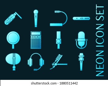 Juego de diferentes tipos de micrófonos iconos de neón