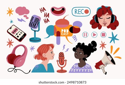 Conjunto de diferentes cosas de podcast. Auriculares de dibujos animados, micrófonos, ecualizador, burbujas de discurso, dos chicas están presentando un podcast. Ilustración vectorial dibujada a mano aislada en blanco bg