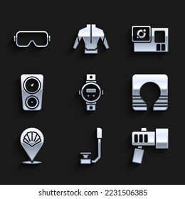 Set Diving watch, Snorkel, Flashlight, Life jacket, Scallop sea shell, Gauge scale, Action camera and mask icon. Vector