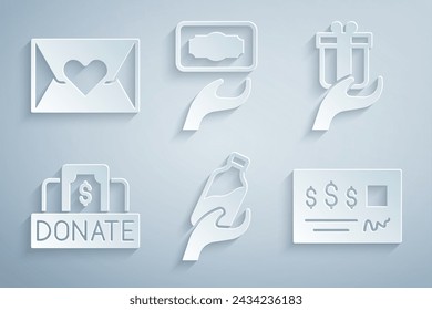 Set Spende Wasser, Geschenk und Wohltätigkeit, Bankscheck und Umschlag mit Herz-Ikone. Vektor