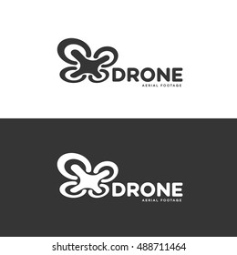 Conjunto de logotipos de drones aislados en fondo blanco y negro. Conjunto de etiquetas de servicio y accesorios de drones, insignias y elementos de diseño. Ilustración vectorial