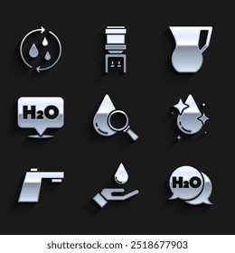 Set Tropfen und Lupe, Hände waschen mit Seife, Chemische Formel für H2O, Wassertropfen, Wasserhahn, Krug Wasser und Recycle sauberes Aqua-Symbol. Vektorgrafik