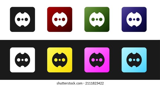 Ajuste el icono de salida eléctrica aislado en fondo blanco y negro. Toma de corriente. Símbolo de rosette.  Vector