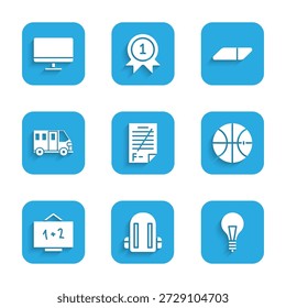 Establecer el papel de examen con respuestas incorrectas, mochila escolar, concepto de bombilla de idea, baloncesto, pizarra, autobús, goma borrador e icono de pantalla de monitor de computadora. Vector