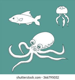 Set of fish and animals living in the ocean
