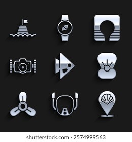 Set Fish, Diving mask, Scallop sea shell, Shell with pearl, Boat propeller, turbine, Photo camera, Life jacket and Floating buoy on the icon. Vector