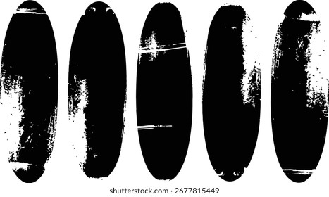 Ein Satz von fünf vertikalen schwarzen Ovalen auf weißem Hintergrund, die jeweils eine einzigartige gestresste und farbige Textur aufweisen und einen abstrakten, verwitterten Effekt erzeugen.