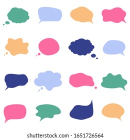 Conjunto de burbujas planas y coloridas para el habla sobre un fondo blanco