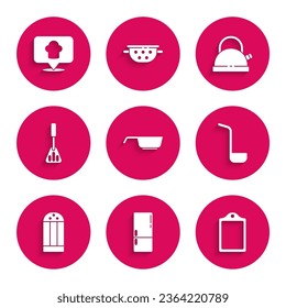 Set Frying pan, Refrigerator, Cutting board, Kitchen ladle, Salt, Spatula, Kettle with handle and Chef hat location icon. Vector