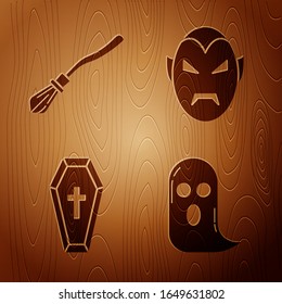 Set Ghost , Hexen Besen , Coffin mit christlichem Kreuz und Vampire auf Holzhintergrund. Vektorillustration