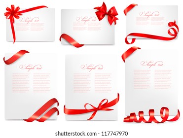 Set of gift card notes with red bows with ribbons. Vector illustration.