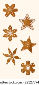 Set of gingerbread cookies isolated. Traditional Christmas cookies. Vector watercolour illustration. New year decorations. 