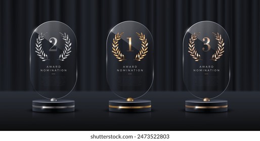 Juego de trofeos de cristal con corona de laurel. Plantilla transparente con ramas de laurel dorado. Concepto de primer lugar ganador. Ilustración vectorial.