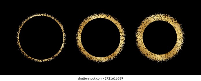 Conjunto de marcos redondos dorados con textura granulada. Formas circulares de oro con brillo, dispersión o efecto mezzotint bordes aislados sobre fondo negro. Siluetas de eclipse solar. Ilustración vectorial.