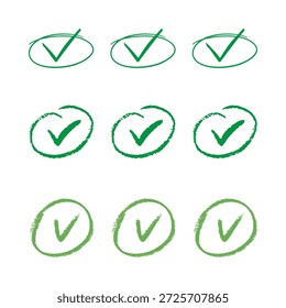 Conjunto de ícones de marca de seleção verde em várias formas e estilos, incluindo círculos, caixas e traçados de pincel.
