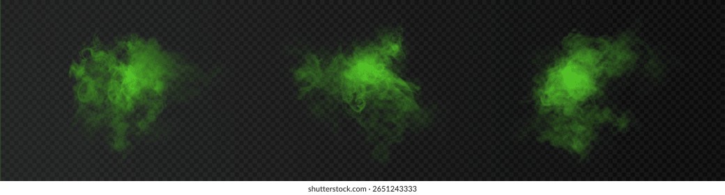 Conjunto de nuvens verdes de fumaça e vapor com efeito de fumaça tóxica sobre fundo transparente. Elementos vetoriais para ilustrações de cenas de fantasia, efeitos especiais e design com neblina e atmosfera de névoa.