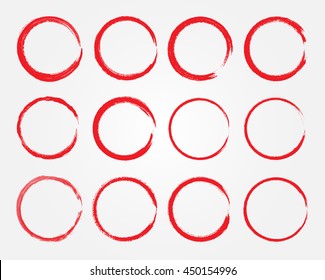 Set of grunge circles.