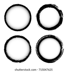 Set of grunge circles.Grunge round design elements.