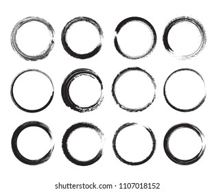Set of grunge circles.Vector grunge round shapes.