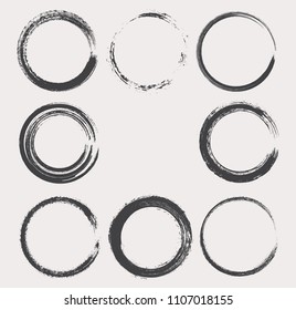 Set of grunge circles.Vector grunge round shapes.