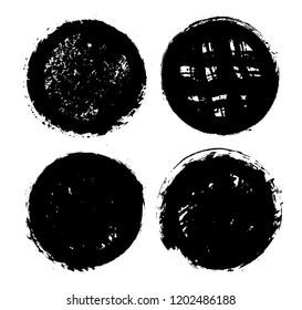 Set of grunge circles.Vector grunge round shapes.