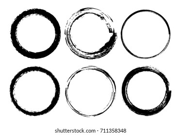 Set of grunge circles.Vector grunge round shapes.