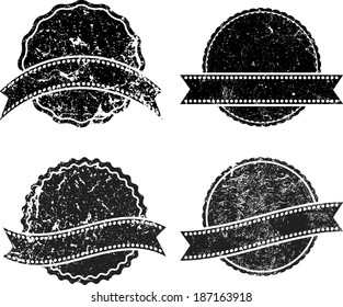Set of grunge labels 