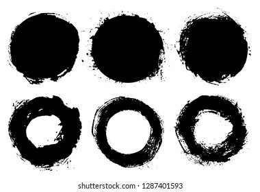 Set of grunge round frames.Dirty banners design.