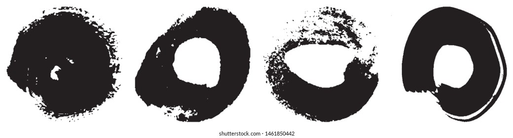 Set of grunge spots in the form of rings