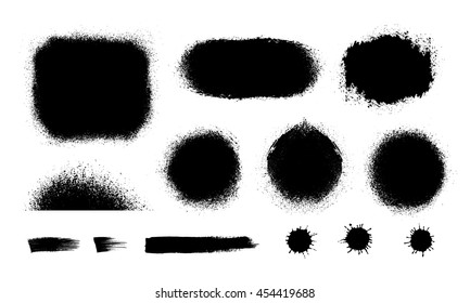 Ensemble de textures grunge. Taches vectorielles à l'encre noire isolées sur blanc. Arrière-plans pour la conception ou le scrapbook.