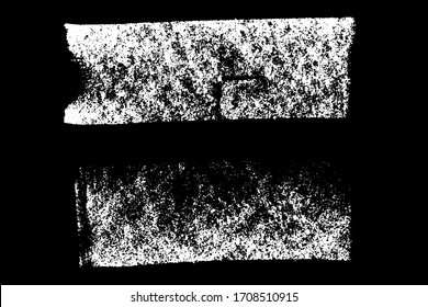 Satz farbiger, weißer Kreide-Textur-Streifen-Bürste auf schwarzem Hintergrund
