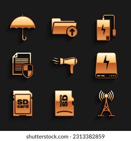 Ajuste Secador de pelo, tarjeta de memoria Micro SD, antena, banco de energía e icono de protección de documentos. Vector