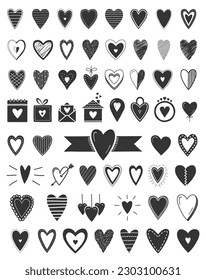 Satz handgezeichneter schwarzer Herzsymbole, Herzdoodles, Vektorgrafik