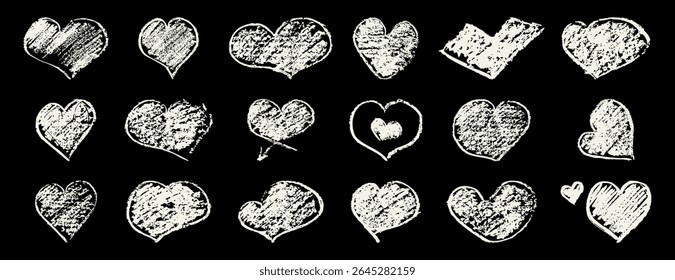 Conjunto de corações de giz desenhados à mão. Desenho infantil grunge de corações com textura lápis de creiom. Diferentes corações de amor para o Dia dos Namorados