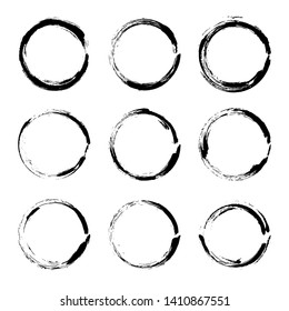 Set hand drawn circle frame. Text box from smears. Vector Black stroke border felt-tip pen objects.