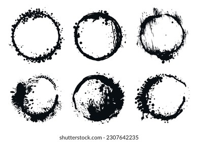 Conjunto de formas de círculo dibujadas a mano. Grunge elementos de diseño vectorial para afiches, volantes, tarjetas, web.