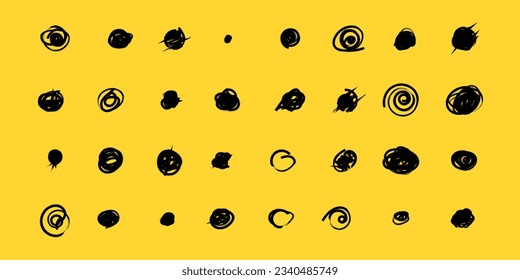 Conjunto de círculos de doodles dibujados a mano en un estilo de grunge. Fondo amarillo. Círculo de garabatos y punto. Colección de puntos y caídas de formas negras. Ilustración vectorial para el diario de viñetas.