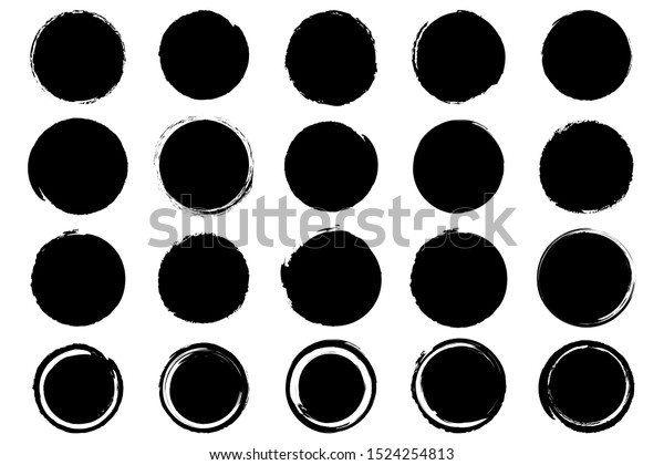 Set of hand drawn grunge black ink circle.\
Vector illustration