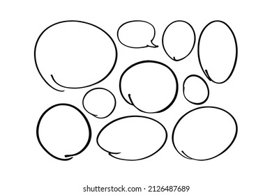 Establece los óvalos dibujados a mano, los círculos de la pluma. Círculo para resaltar texto. Ilustración vectorial.