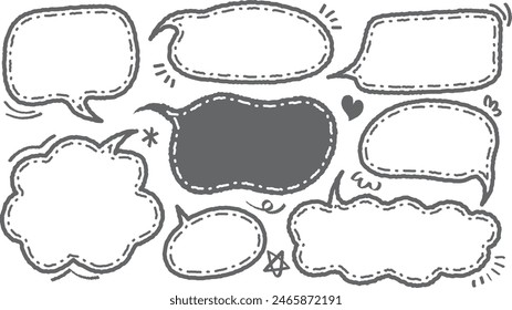 Conjunto de pegatina de memo lindo de estilo dibujado a mano. Variedad forma abstracta salida de línea burbuja de voz. cita marco de escala de grises en blanco con dibujo de crayón. Nube de globos de cuadro de chat. Vector de colección de etiquetas de texto
