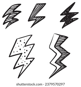 conjunto de ilustraciones de boceto del símbolo del rayo eléctrico del doodle dibujado a mano. símbolo de trueno icono de doodle .