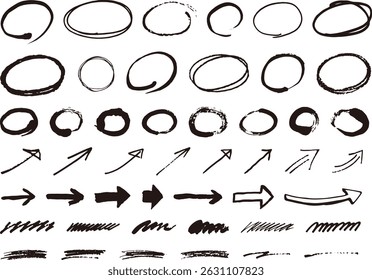 Ensemble d'ovales dessinés à la main. Cercles de style gribouillis. Illustration vectorielle de cercles dessinés à la brosse.